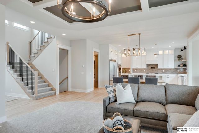 12365 Slayton Street, Papillion, NE 68046