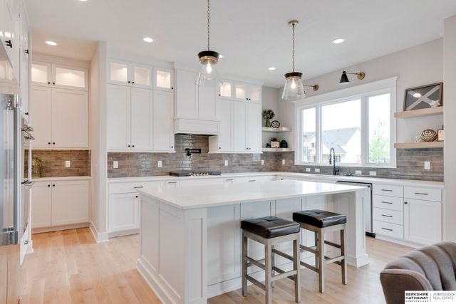 12365 Slayton Street, Papillion, NE 68046