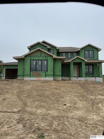 12365 Slayton Street, Papillion, NE 68046