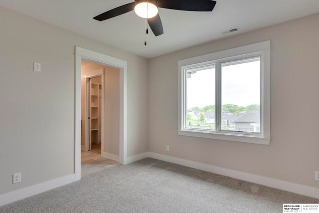 12365 Slayton Street, Papillion, NE 68046