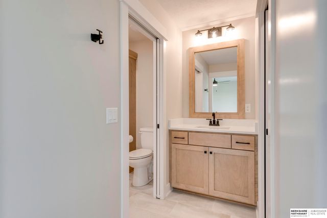 12365 Slayton Street, Papillion, NE 68046