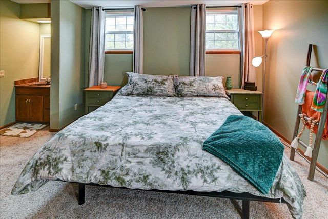 7813 Tree Lane, Madison, WI 53717