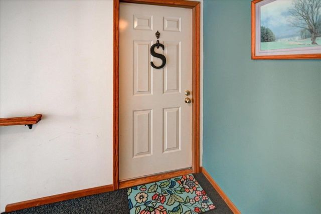 7813 Tree Lane, Madison, WI 53717