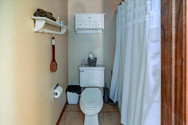 7813 Tree Lane, Madison, WI 53717