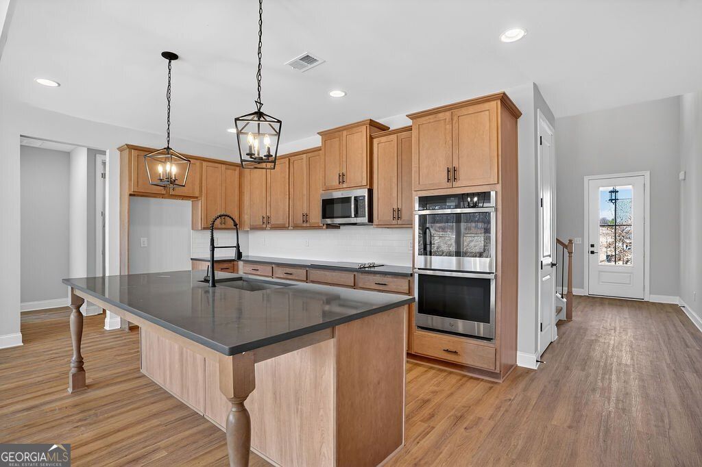 174 Classic Overlook, Homer, GA 30547 — photo 5
