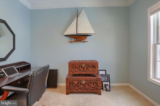 10 STOUDT RD, Hummelstown, PA 17036