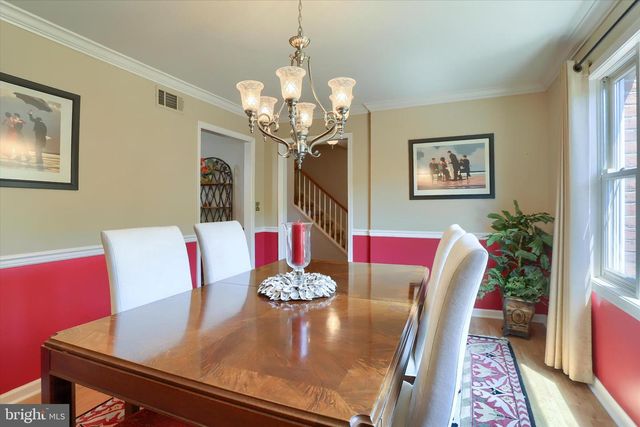 10 STOUDT RD, Hummelstown, PA 17036