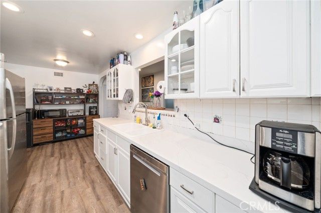 1410 Avenida Del, Corona, CA 92882