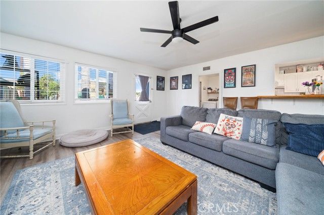 1410 Avenida Del, Corona, CA 92882