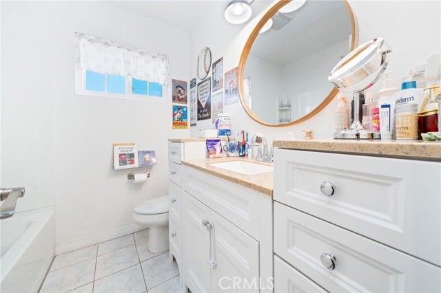 1410 Avenida Del, Corona, CA 92882