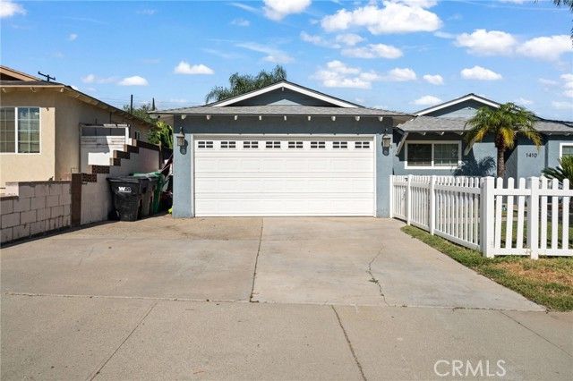 1410 Avenida Del, Corona, CA 92882