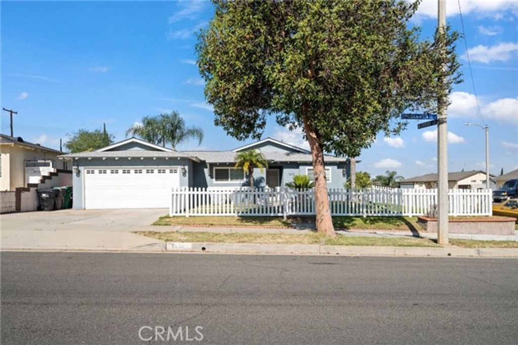 1410 Avenida Del, Corona, CA 92882