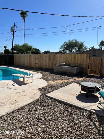 919 W PARKWAY Boulevard, Tempe, AZ 85281