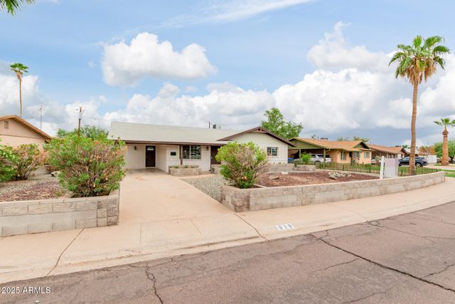 919 W PARKWAY Boulevard, Tempe, AZ 85281