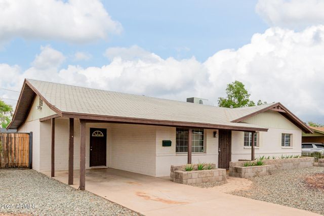 919 W PARKWAY Boulevard, Tempe, AZ 85281