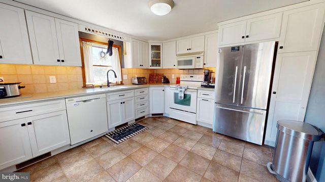 490 SMOKEPIPE RD, Souderton, PA 18964