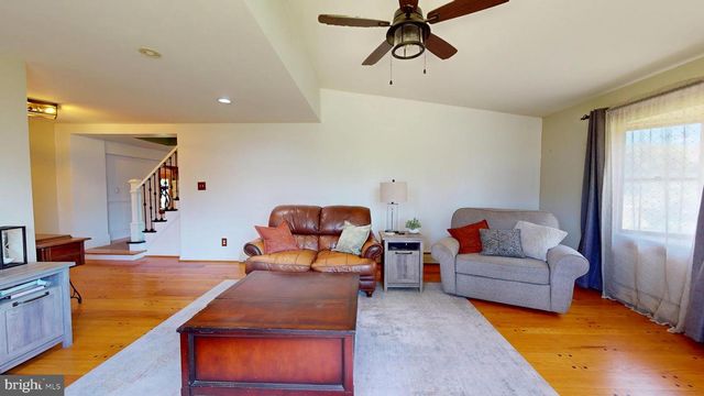 490 SMOKEPIPE RD, Souderton, PA 18964