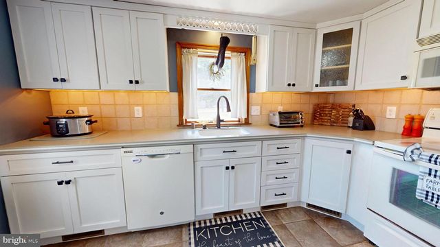 490 SMOKEPIPE RD, Souderton, PA 18964