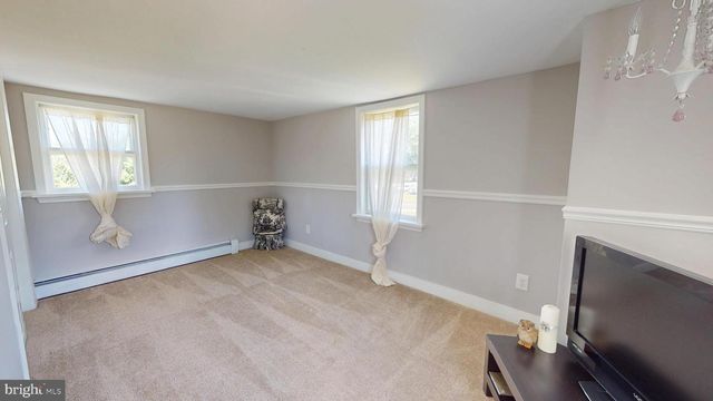 490 SMOKEPIPE RD, Souderton, PA 18964