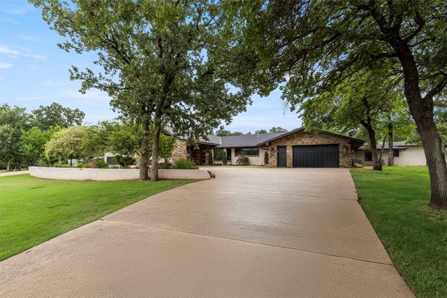 2800 E 15th Street, Edmond, OK 73013