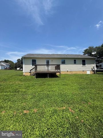 7110 SHARON RD, Fredericksburg, VA 22407