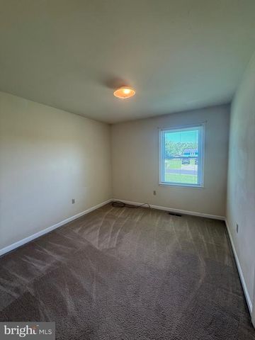 7110 SHARON RD, Fredericksburg, VA 22407