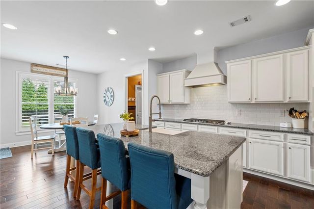 6755 Trail Side Drive, Flowery Branch, GA 30542