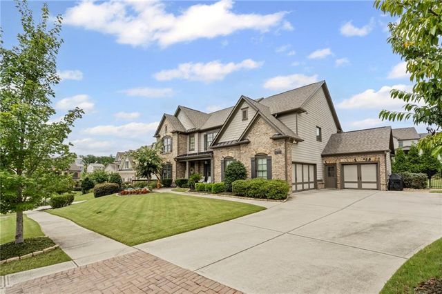 6755 Trail Side Drive, Flowery Branch, GA 30542