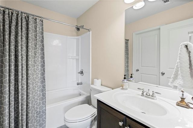 6755 Trail Side Drive, Flowery Branch, GA 30542