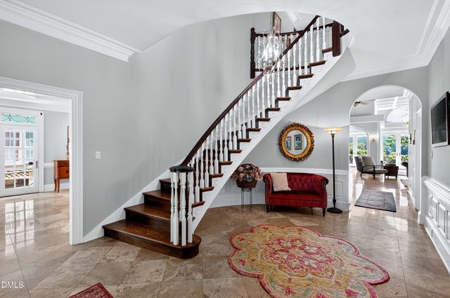 200 Edinburgh Drive A, Cary, NC 27511