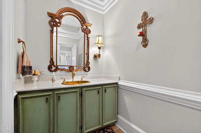 200 Edinburgh Drive A, Cary, NC 27511