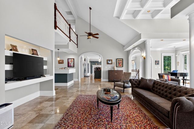 200 Edinburgh Drive A, Cary, NC 27511