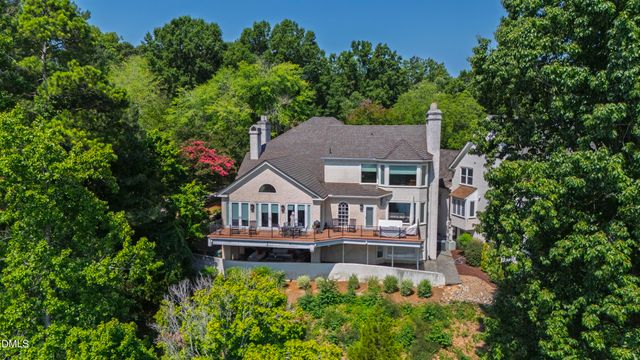 200 Edinburgh Drive A, Cary, NC 27511