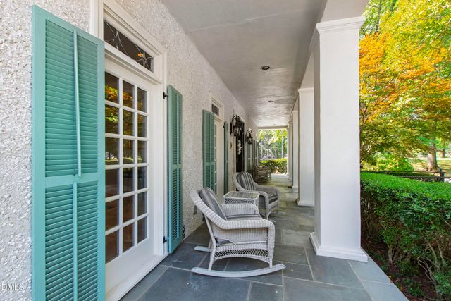 200 Edinburgh Drive A, Cary, NC 27511