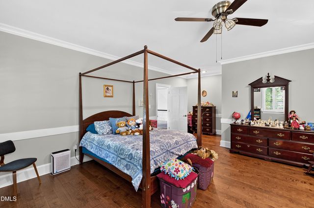 200 Edinburgh Drive A, Cary, NC 27511