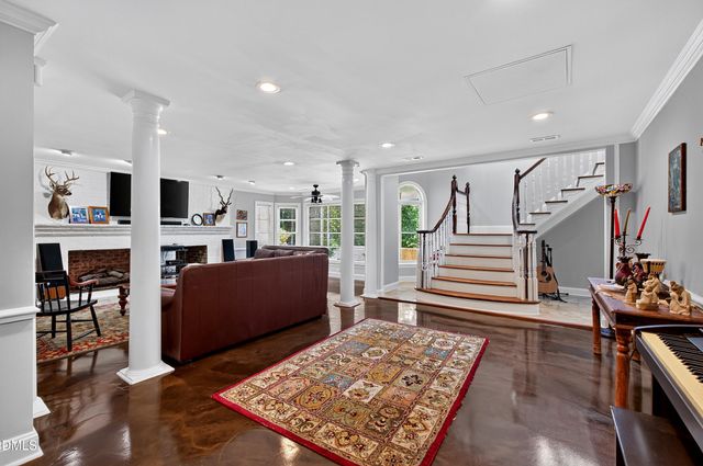 200 Edinburgh Drive A, Cary, NC 27511
