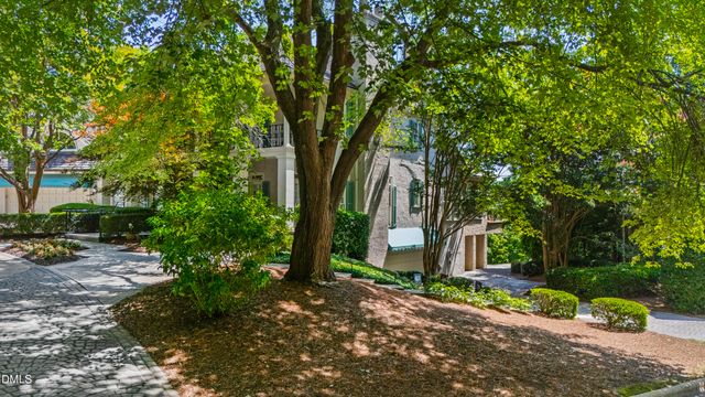 200 Edinburgh Drive A, Cary, NC 27511