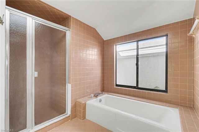 1922 SE 26th TER, Cape Coral, FL 33904