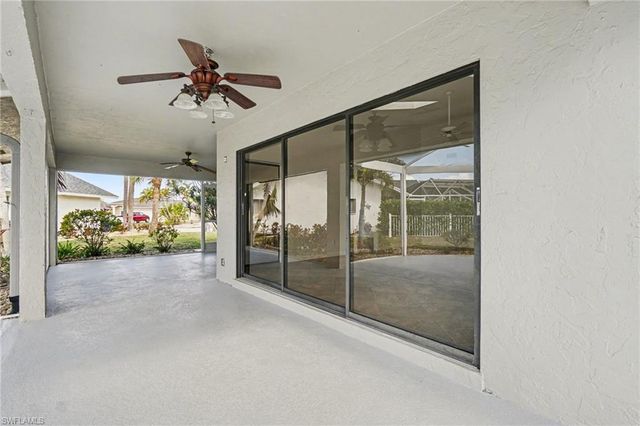 1922 SE 26th TER, Cape Coral, FL 33904