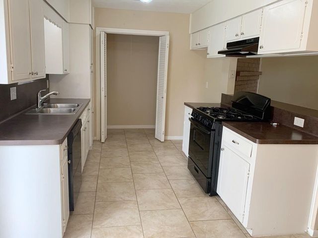 2334 Marble Falls Drive, Spring, TX 77373