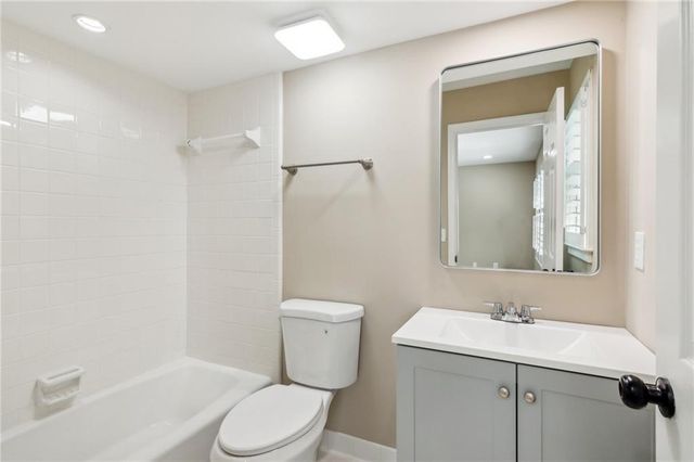 4217 Wieuca Overlook NE, Atlanta, GA 30342