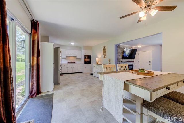 2235 Saint Peters Howell Road, St Peters, MO 63376