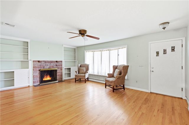 23 Penrose Street, North Providence, RI 02911