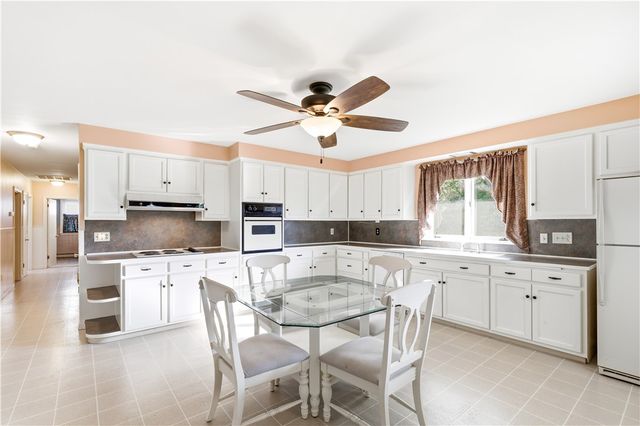 23 Penrose Street, North Providence, RI 02911