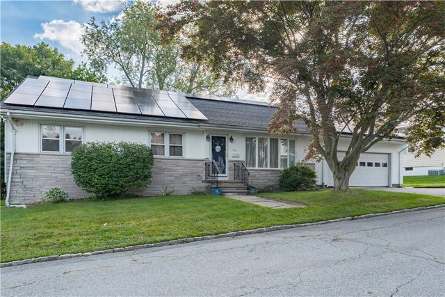 23 Penrose Street, North Providence, RI 02911