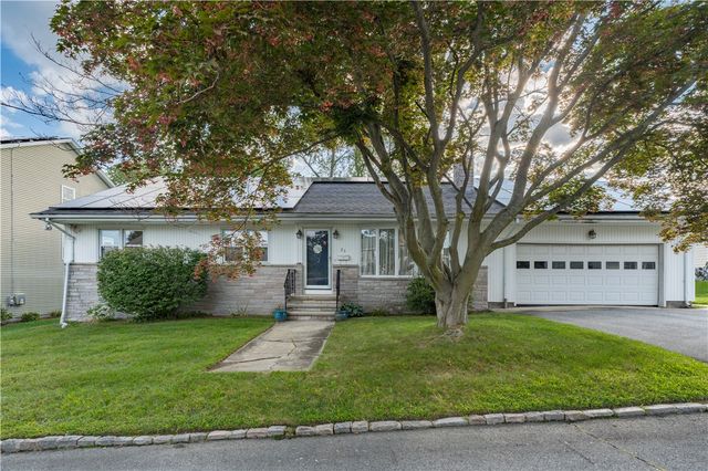 23 Penrose Street, North Providence, RI 02911
