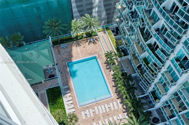 31 SE 5th St 3010, Miami, FL 33131