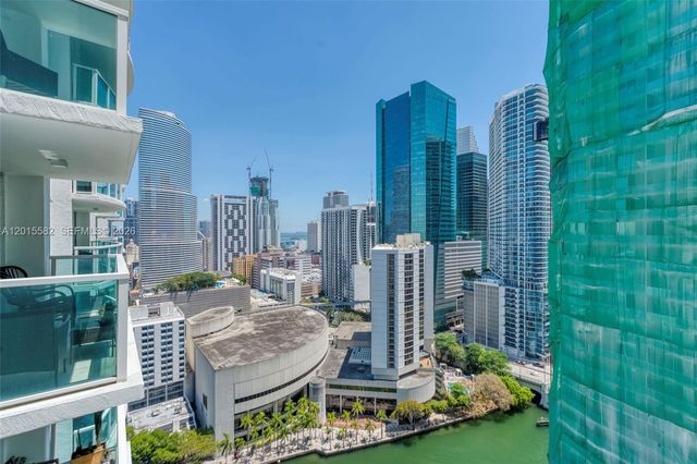 31 SE 5th St 3010, Miami, FL 33131