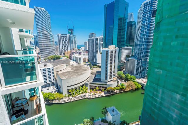 31 SE 5th St 3010, Miami, FL 33131