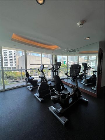 31 SE 5th St 3010, Miami, FL 33131